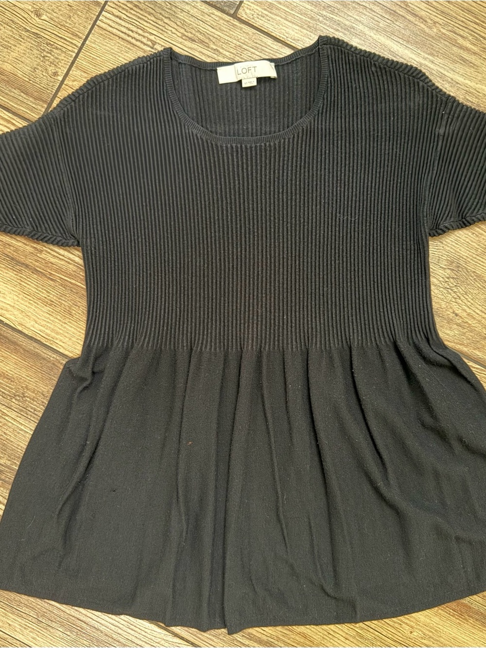 LOFT Womens XS Black Ribbed Peplum Top Short Sleeve Stretch Career Blouse